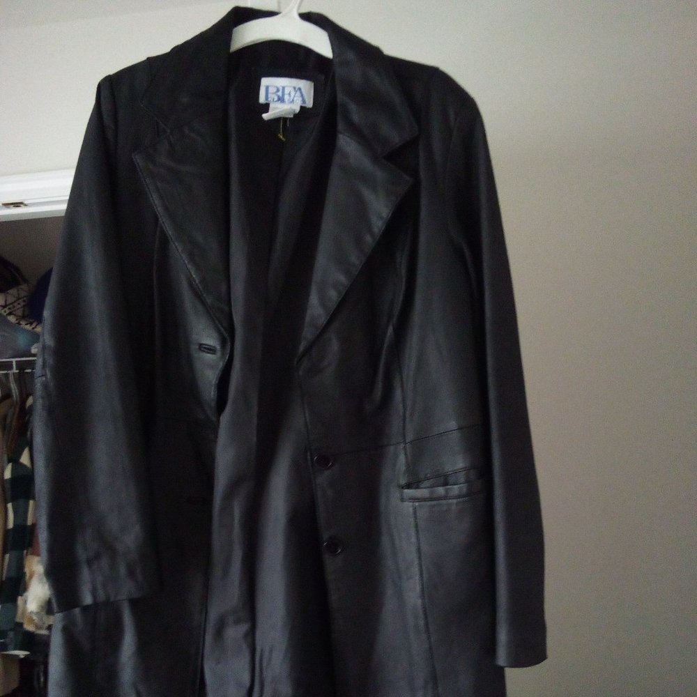Authentic Leather Jacket - image 1